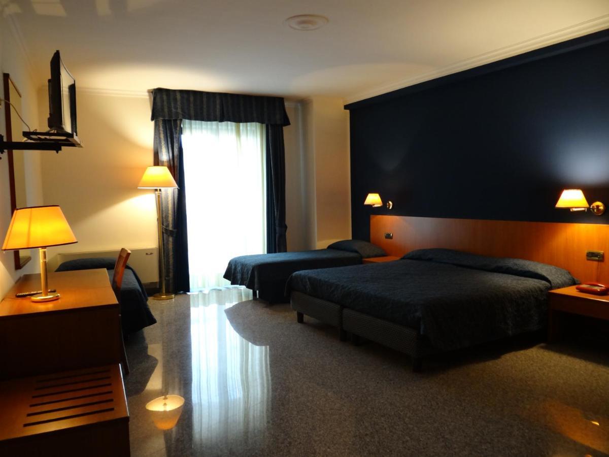 Hotel 90 Capurso Exterior photo